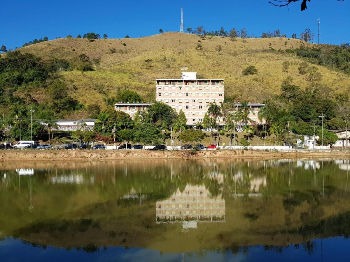 Hotel Cavalinho Branco Flat-105 Águas de Lindóia Exterior foto